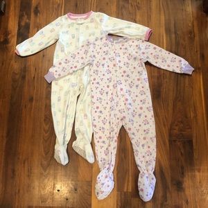 ❌SOLD❌ Bundle of 2 Footie Pajamas